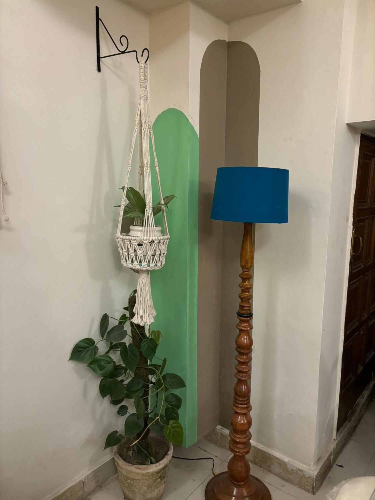 Atharva'S Homestay By Goaround Homes - Nehru Enclave Metro, South Delhi 新德里 外观 照片